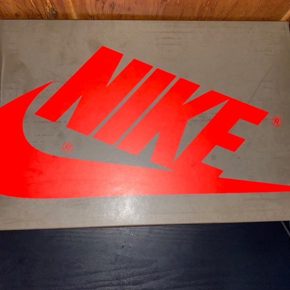 Travis Scott X Air Jordan 1 Retro High OG main image 13
